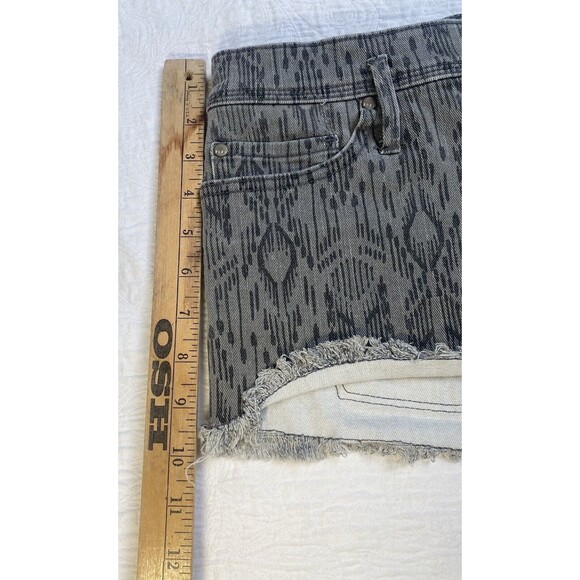 ROXY Denim Short Shorts Women Teen 9/29 Grey Native Distressed Low Rise Raw Hem - Picture 3 of 12